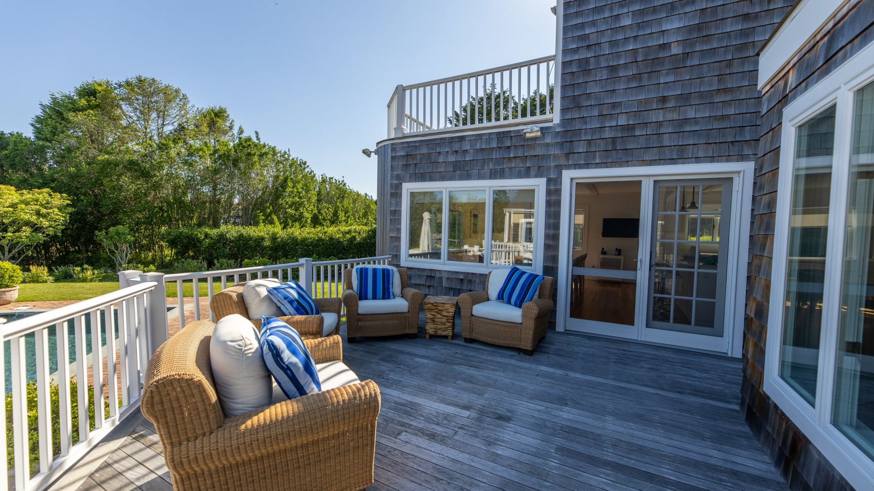 Is a Villa Better Than a Hotel for Remote Work?