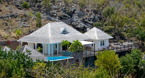 Villa Lagon Jaune Estate