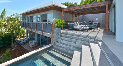 Villa Lagon Jaune Estate