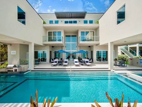 Black Urchin - The Grand Palm Residence