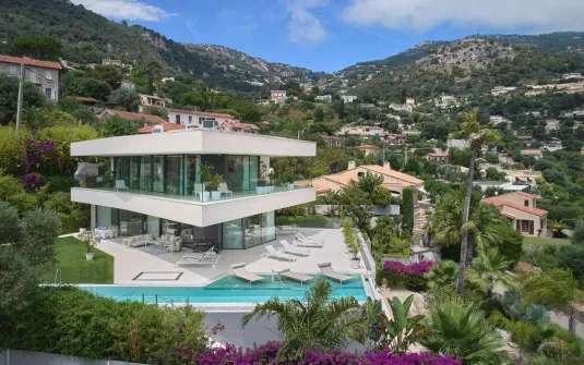 Villa Swann