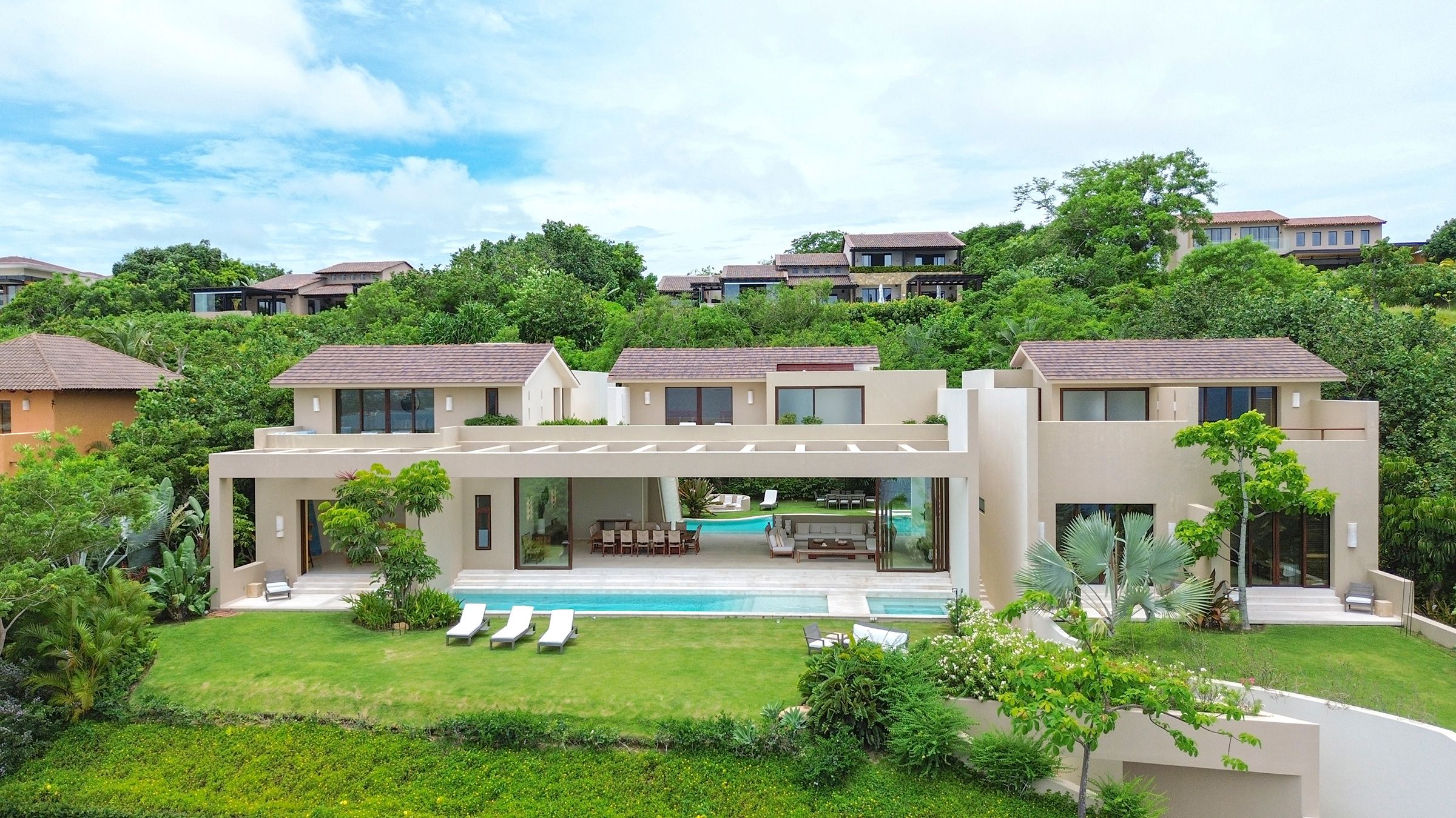 Estate Ikal