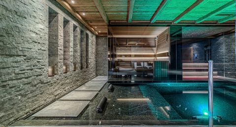 Opulent Hideaway