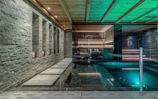 Opulent Hideaway