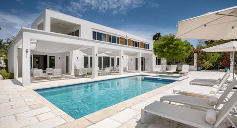 Turquoise Villa