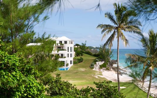The Loren Residence at Pink Beach