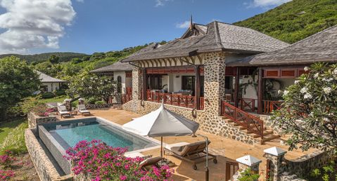 Beach House - Canouan