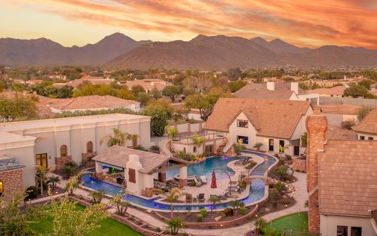 Grand Estate on Sunnyside
