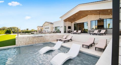 Estate on Cattletrack