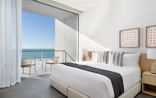 Long Bay One Bedroom Beachfront Room