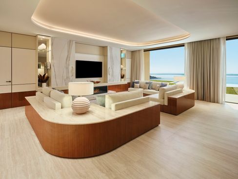 Penthouse Sky Pool Villa