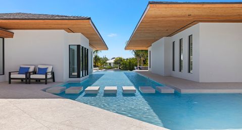Aqua Solis Villa