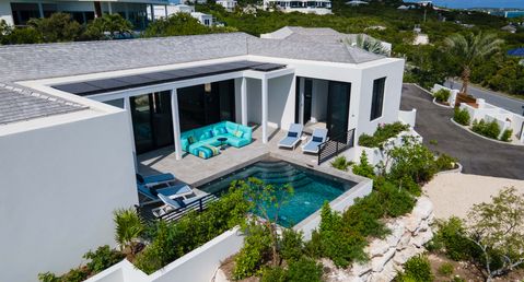 Villa Pluto