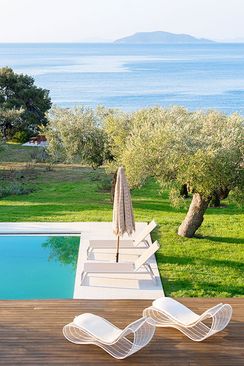 Luria Homes - Villa C