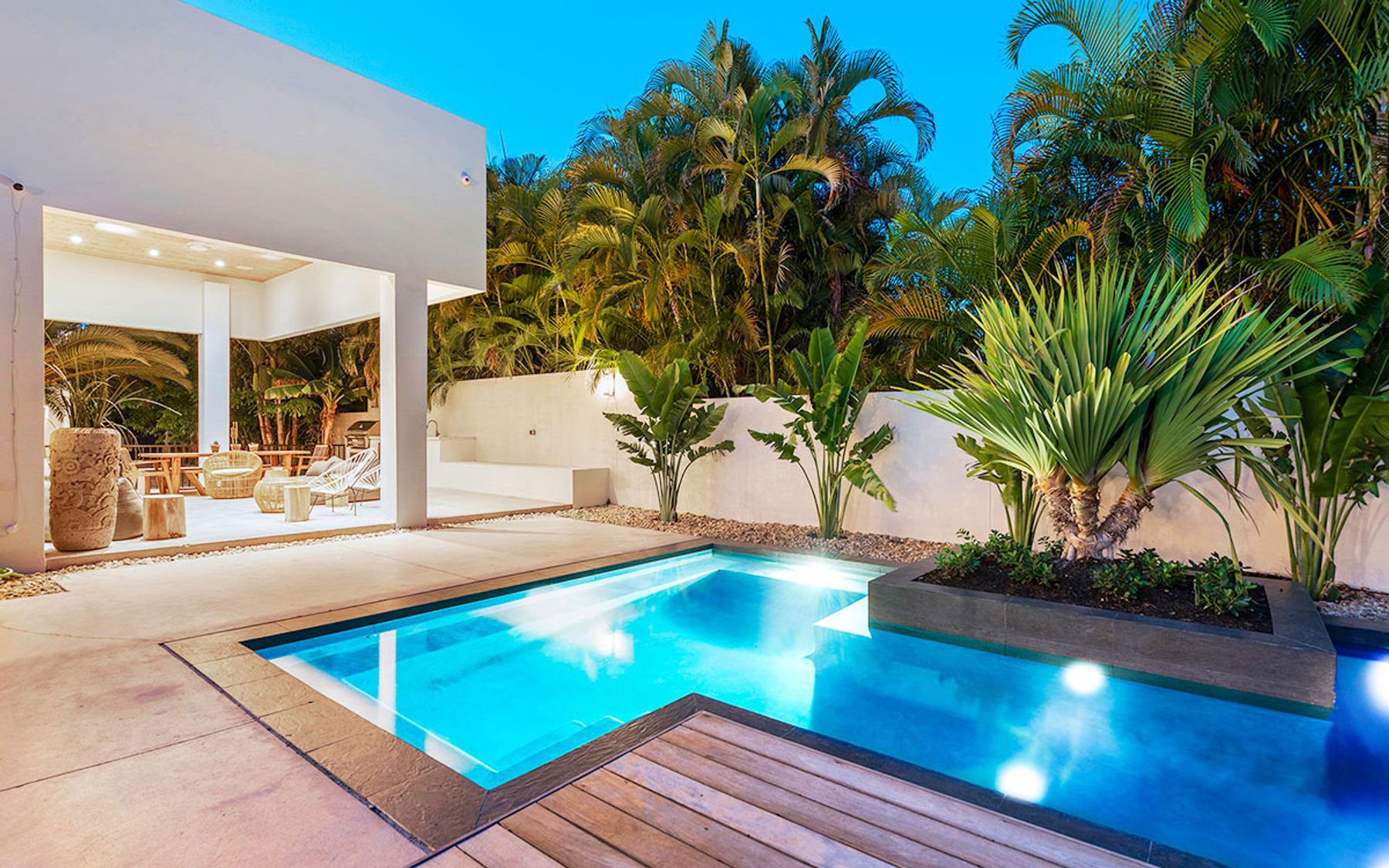 Planning Tips for a Wellness Retreat in Miami