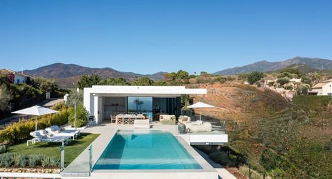 Willow Crest