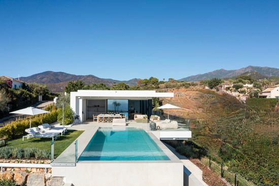Willow Crest