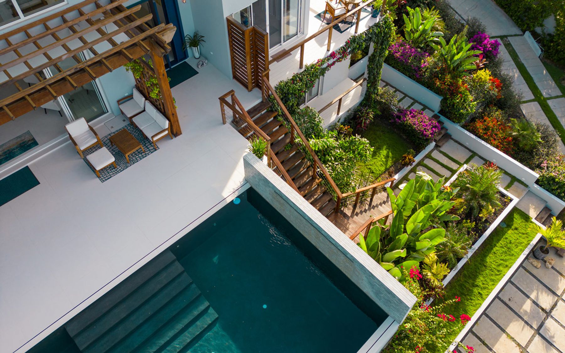 Balancing Social Beach Days with Private Villa Downtime