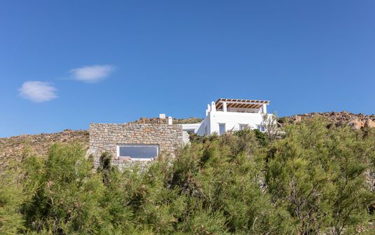 Ieros Villa