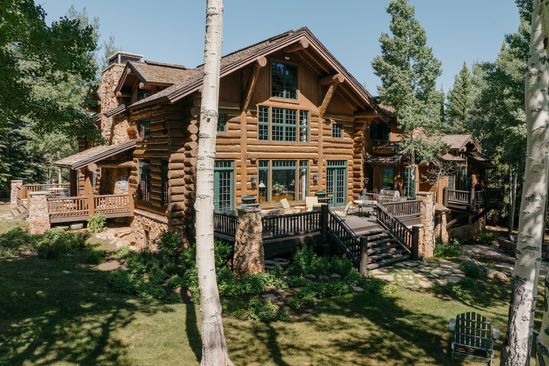 Dawncrest Chalet