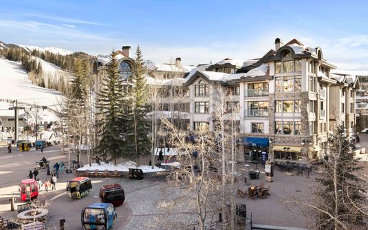 Altitude Residence