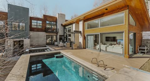 Oeste Acreage