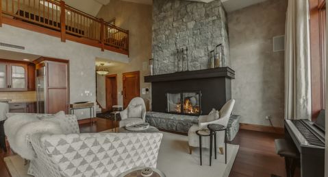 Opulence Ridge