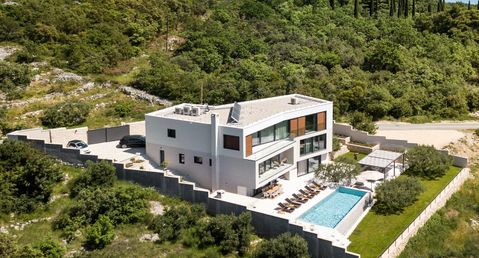 Villa O