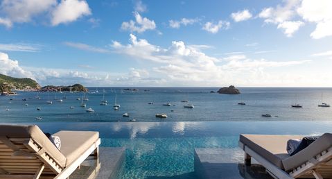 Villa June