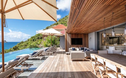 Villa June
