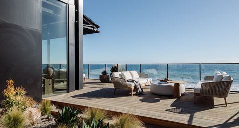 Carbon Oceanfront