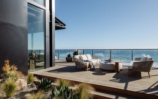 Carbon Oceanfront