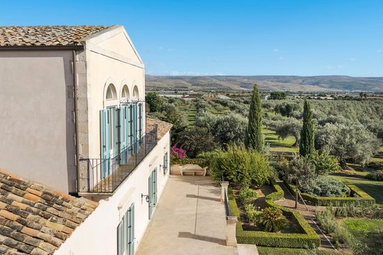 Villa Pietra Nera