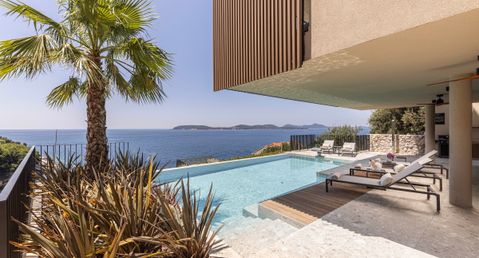 Villa Eleven