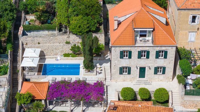 Agape Hvar