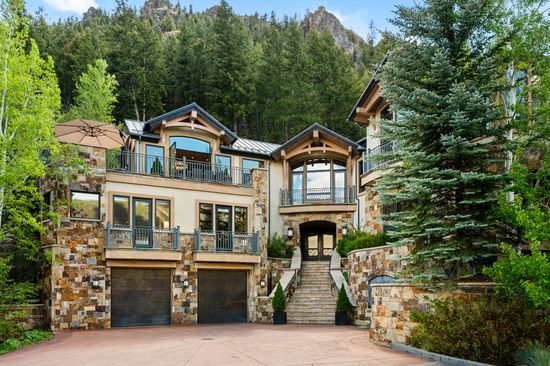 Independence Chalet