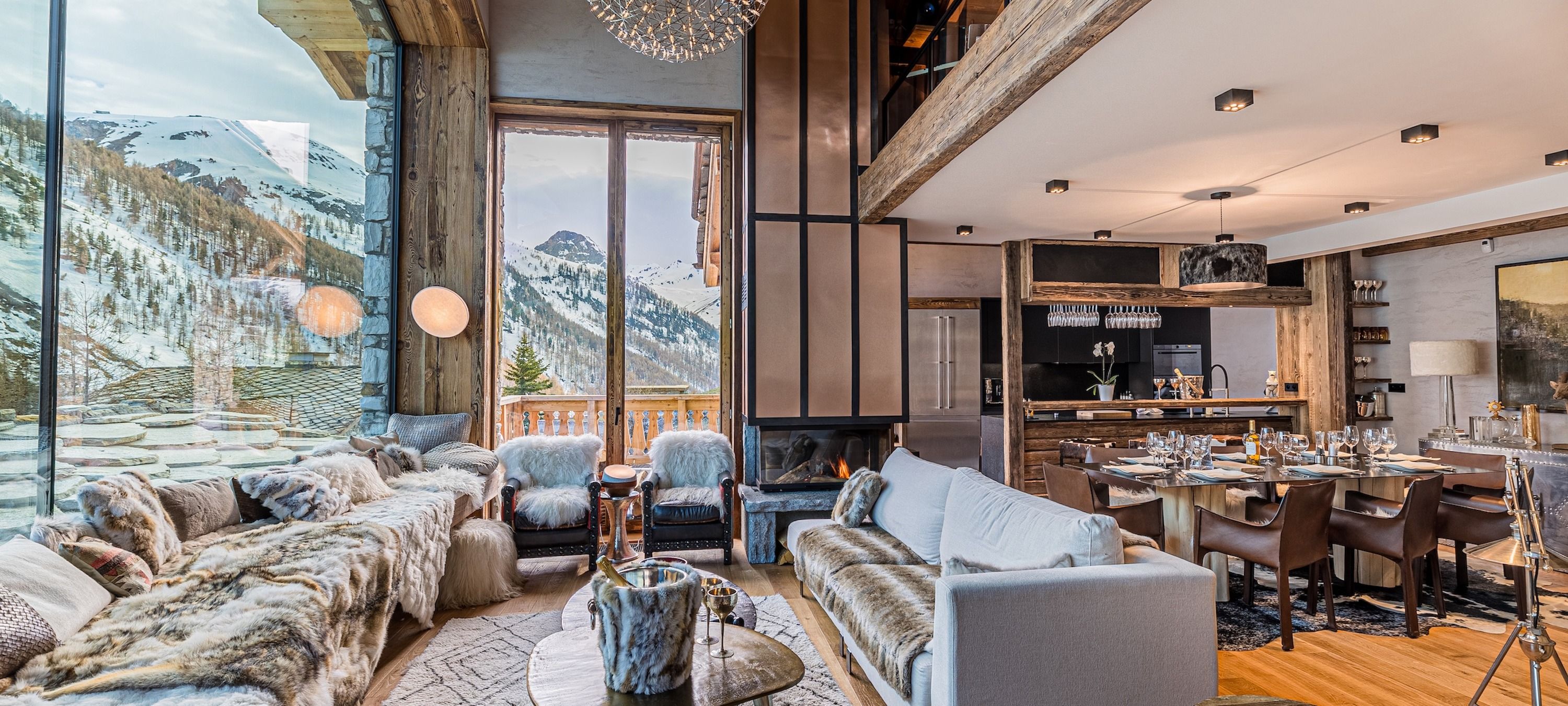 Chalet Carline