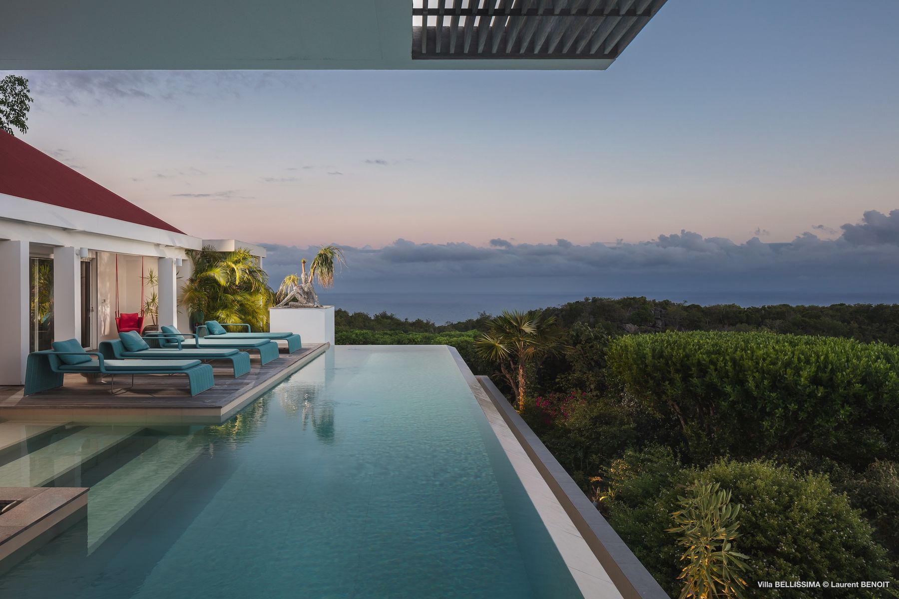In-Villa Spa and Wellness Experiences