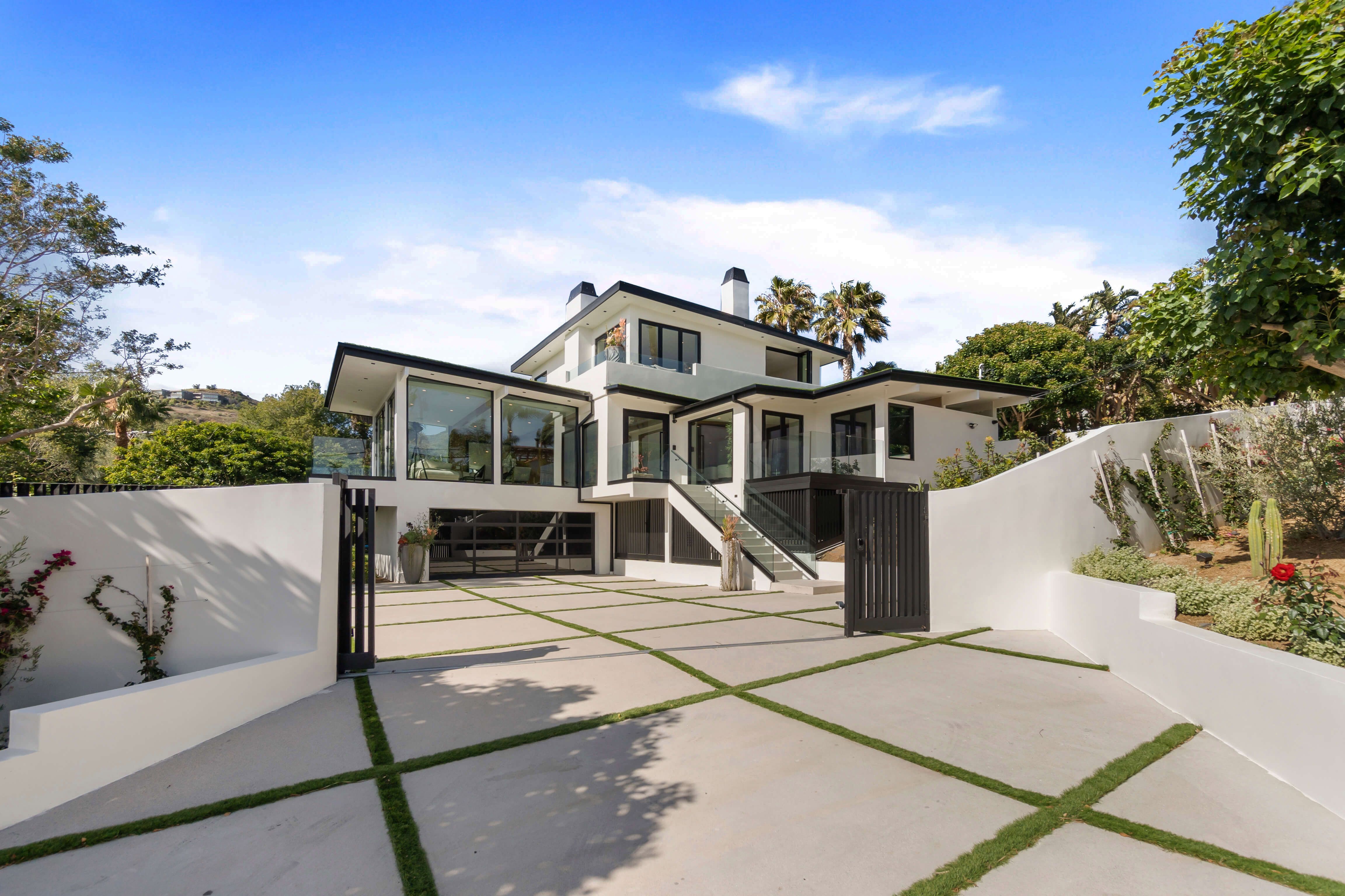 Realm Estate