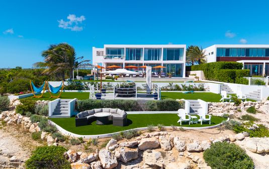 Champagne Shores