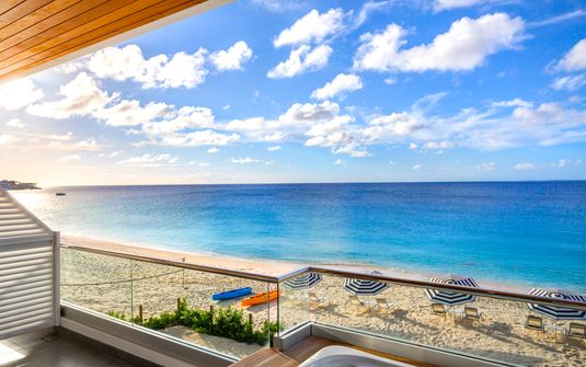 Tranquility - Beachfront 1 Bedroom Condominium