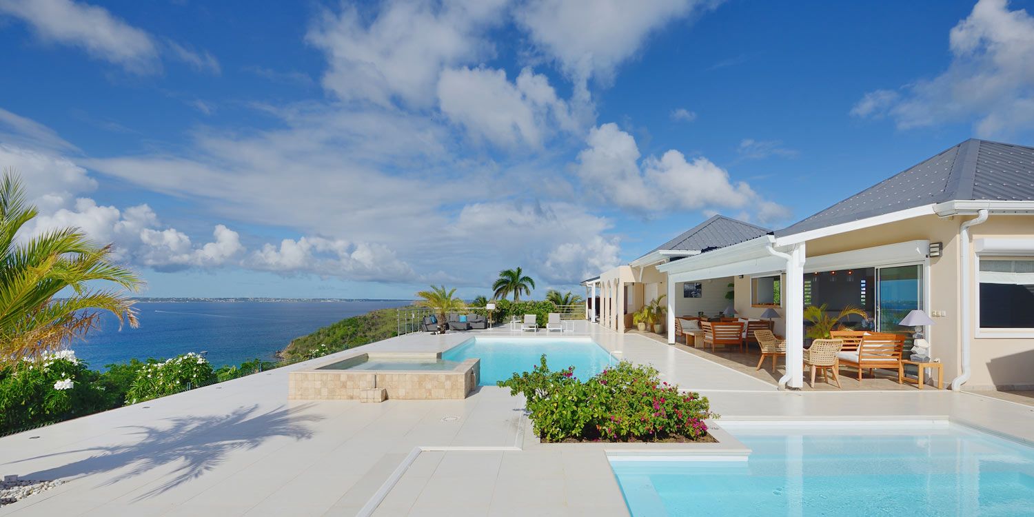 Villa Dreamin Blue
