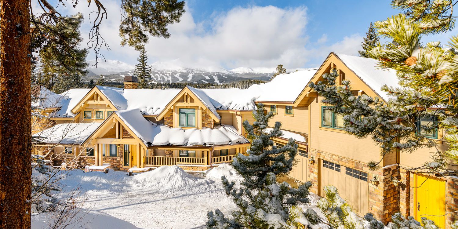 Crescentwood Residence