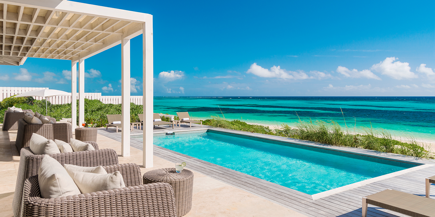 Sailrock - 3 Bedroom Beachfront Villa